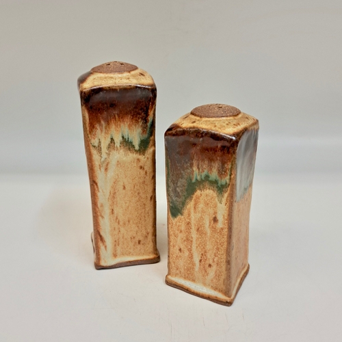 #2212105 Salt & Pepper Shaker Set $16.50 at Hunter Wolff Gallery